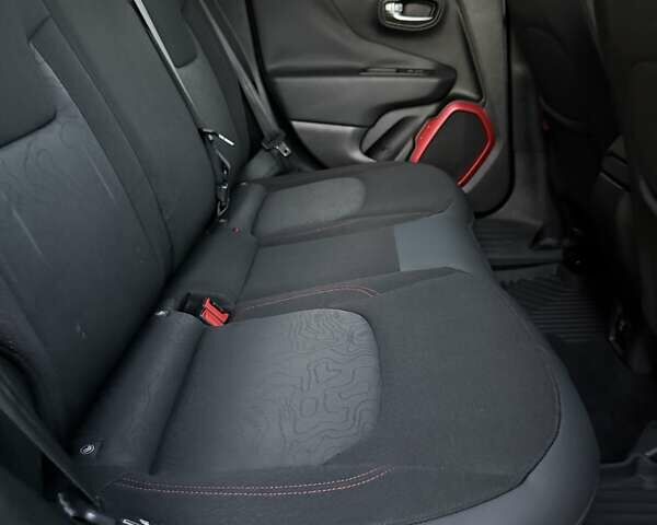 Черный Джип Ренегат, объемом двигателя 2.36 л и пробегом 172 тыс. км за 13331 $, фото 29 на Automoto.ua