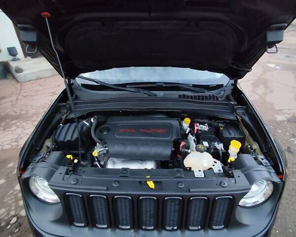 Чорний Джип Ренегат, об'ємом двигуна 2.36 л та пробігом 174 тис. км за 13300 $, фото 48 на Automoto.ua