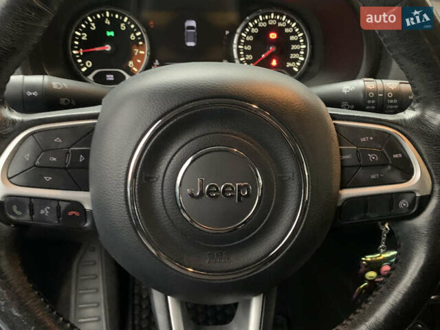 Чорний Джип Ренегат, об'ємом двигуна 1.33 л та пробігом 215 тис. км за 13900 $, фото 10 на Automoto.ua