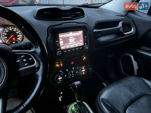 Джип Ренегат 2016 в Броварах на Automoto.ua Черный Джип Ренегат, объемом двигателя 2.36 л и пробегом 148 тыс. км за 11500 $, фото 21 на Automoto.ua
