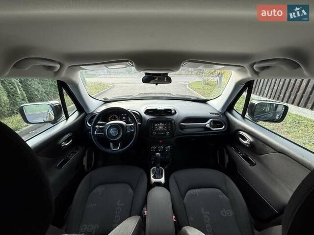 Черный Джип Ренегат, объемом двигателя 2.36 л и пробегом 190 тыс. км за 11800 $, фото 42 на Automoto.ua