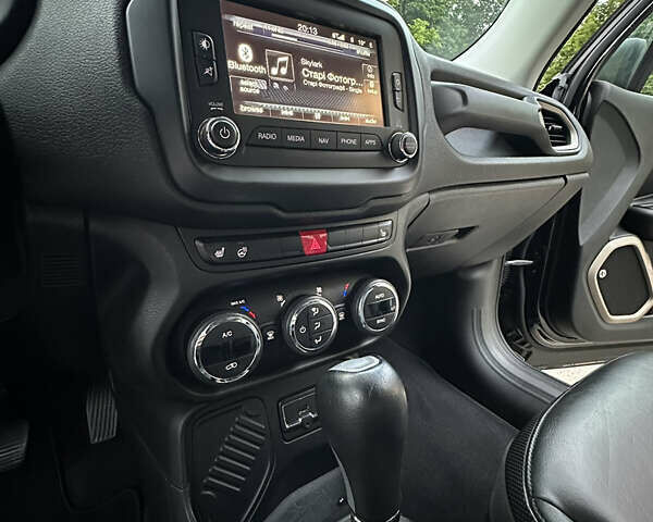 Чорний Джип Ренегат, об'ємом двигуна 2.36 л та пробігом 110 тис. км за 14700 $, фото 19 на Automoto.ua