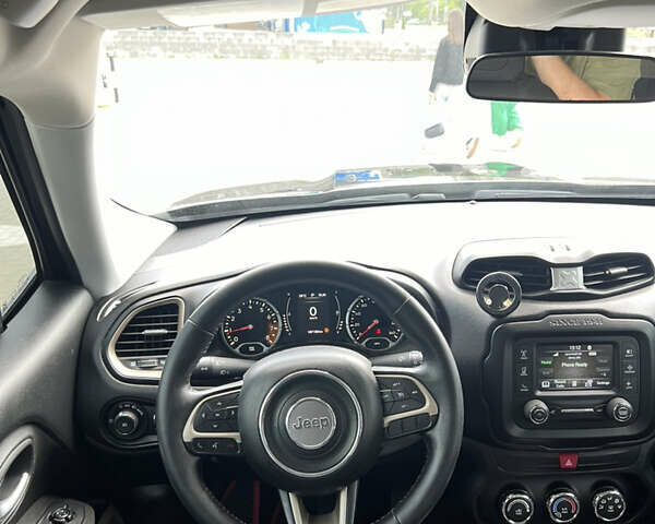 Джип Ренегат 2016 в Сумах на Automoto.ua Черный Джип Ренегат, объемом двигателя 2.36 л и пробегом 167 тыс. км за 12000 $, фото 67 на Automoto.ua