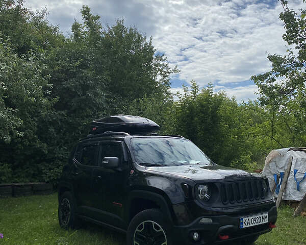 Чорний Джип Ренегат, об'ємом двигуна 2.36 л та пробігом 154 тис. км за 14000 $, фото 14 на Automoto.ua