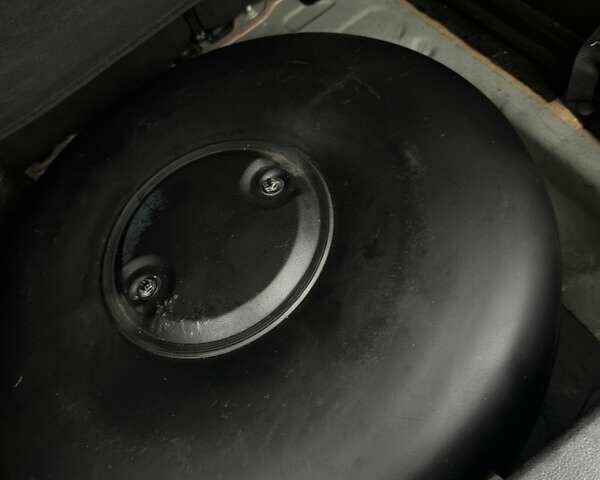 Чорний Джип Ренегат, об'ємом двигуна 2.36 л та пробігом 168 тис. км за 12300 $, фото 10 на Automoto.ua