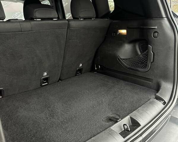 Чорний Джип Ренегат, об'ємом двигуна 2.36 л та пробігом 168 тис. км за 12300 $, фото 9 на Automoto.ua