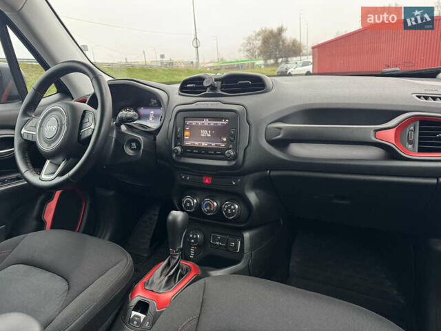 Чорний Джип Ренегат, об'ємом двигуна 2.4 л та пробігом 155 тис. км за 12800 $, фото 23 на Automoto.ua