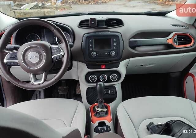 Чорний Джип Ренегат, об'ємом двигуна 2.4 л та пробігом 91 тис. км за 13500 $, фото 9 на Automoto.ua