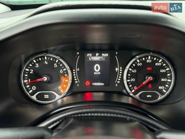 Чорний Джип Ренегат, об'ємом двигуна 2.36 л та пробігом 149 тис. км за 14200 $, фото 14 на Automoto.ua