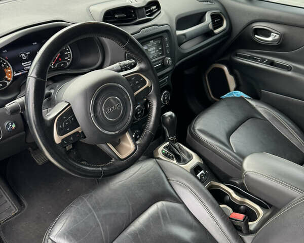 Черный Джип Ренегат, объемом двигателя 2.36 л и пробегом 116 тыс. км за 12900 $, фото 14 на Automoto.ua