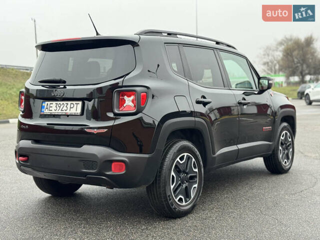 Чорний Джип Ренегат, об'ємом двигуна 2.4 л та пробігом 155 тис. км за 12800 $, фото 4 на Automoto.ua