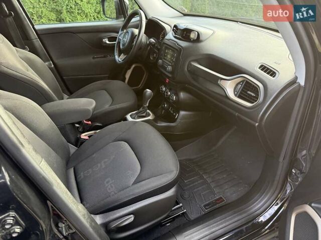 Черный Джип Ренегат, объемом двигателя 2.36 л и пробегом 190 тыс. км за 11800 $, фото 40 на Automoto.ua