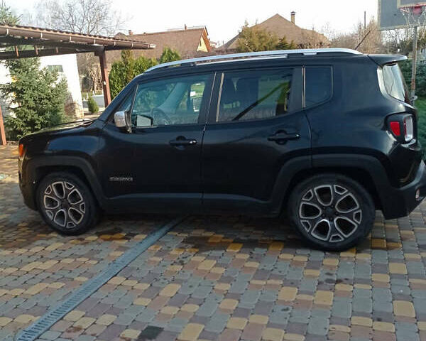 Черный Джип Ренегат, объемом двигателя 2.36 л и пробегом 135 тыс. км за 13800 $, фото 1 на Automoto.ua