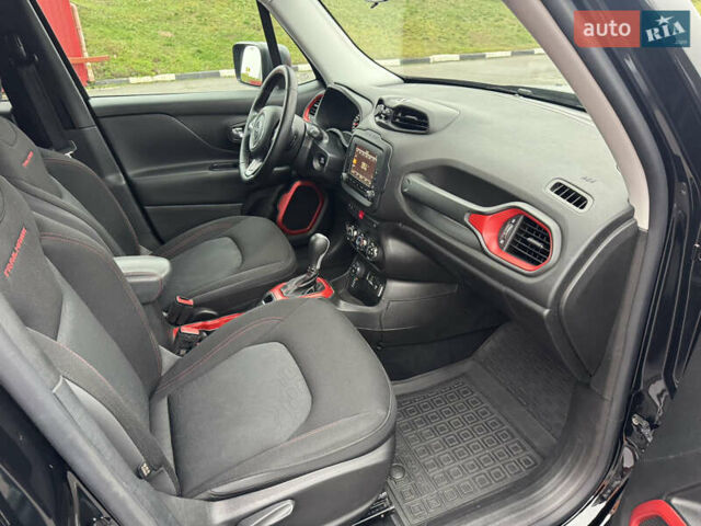 Чорний Джип Ренегат, об'ємом двигуна 2.4 л та пробігом 155 тис. км за 12800 $, фото 19 на Automoto.ua