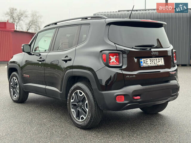 Чорний Джип Ренегат, об'ємом двигуна 2.4 л та пробігом 155 тис. км за 12800 $, фото 6 на Automoto.ua