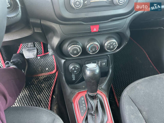 Черный Джип Ренегат, объемом двигателя 2.36 л и пробегом 165 тыс. км за 8500 $, фото 12 на Automoto.ua