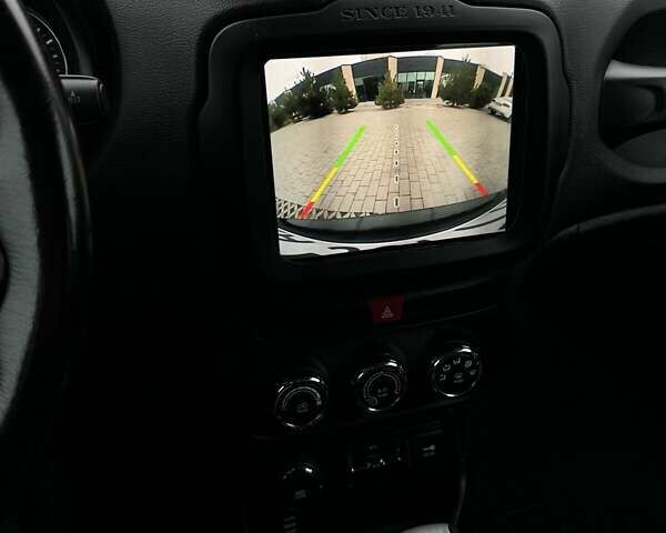 Чорний Джип Ренегат, об'ємом двигуна 2.36 л та пробігом 149 тис. км за 14200 $, фото 19 на Automoto.ua