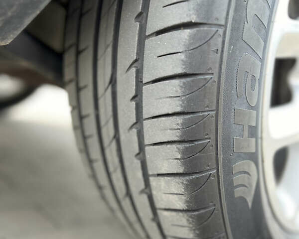 Джип Ренегат 2016 в Сумах на Automoto.ua Черный Джип Ренегат, объемом двигателя 2.36 л и пробегом 167 тыс. км за 12000 $, фото 4 на Automoto.ua