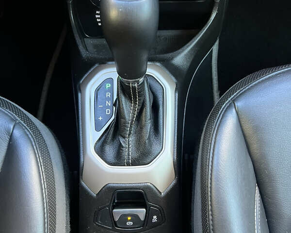 Черный Джип Ренегат, объемом двигателя 2.36 л и пробегом 147 тыс. км за 13500 $, фото 22 на Automoto.ua