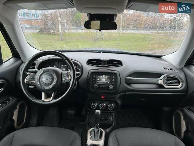 Черный Джип Ренегат, объемом двигателя 2.36 л и пробегом 167 тыс. км за 11999 $, фото 12 на Automoto.ua