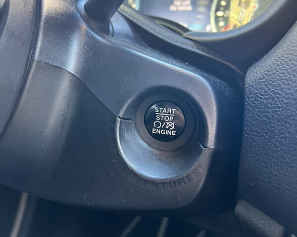 Черный Джип Ренегат, объемом двигателя 2.36 л и пробегом 147 тыс. км за 13500 $, фото 39 на Automoto.ua