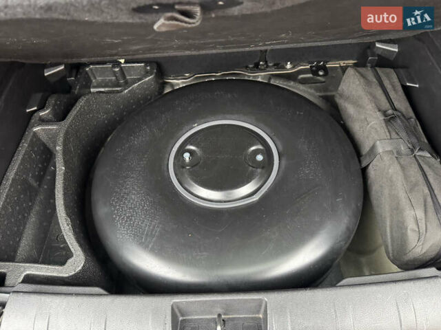 Чорний Джип Ренегат, об'ємом двигуна 2.4 л та пробігом 155 тис. км за 12800 $, фото 18 на Automoto.ua