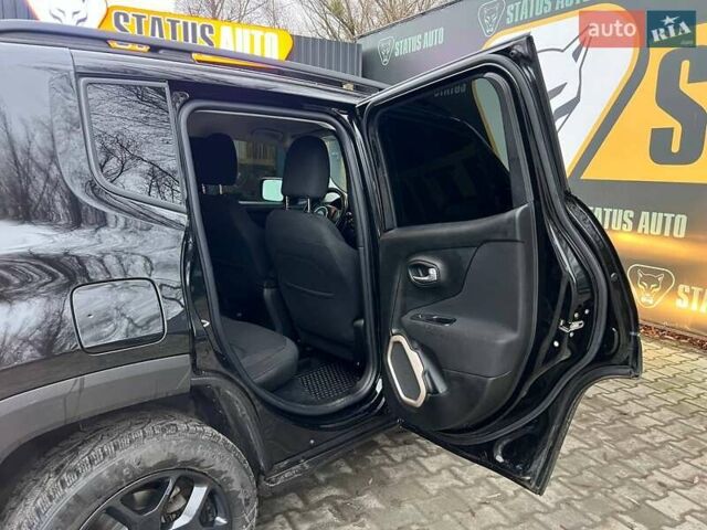 Чорний Джип Ренегат, об'ємом двигуна 2.36 л та пробігом 105 тис. км за 14200 $, фото 32 на Automoto.ua