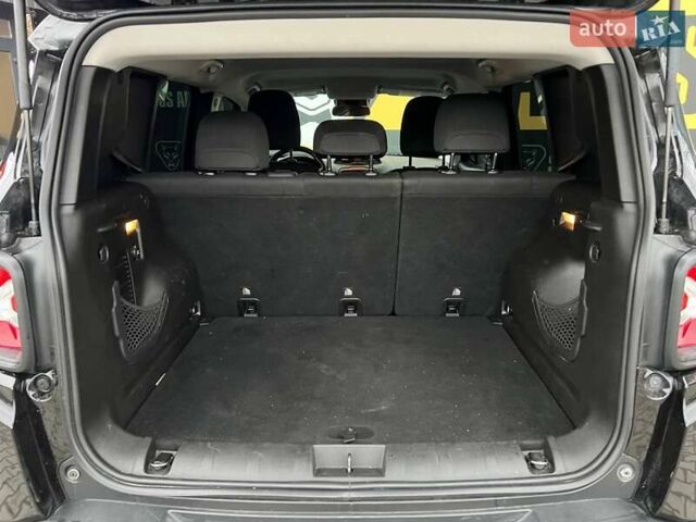 Чорний Джип Ренегат, об'ємом двигуна 2.36 л та пробігом 105 тис. км за 14200 $, фото 10 на Automoto.ua