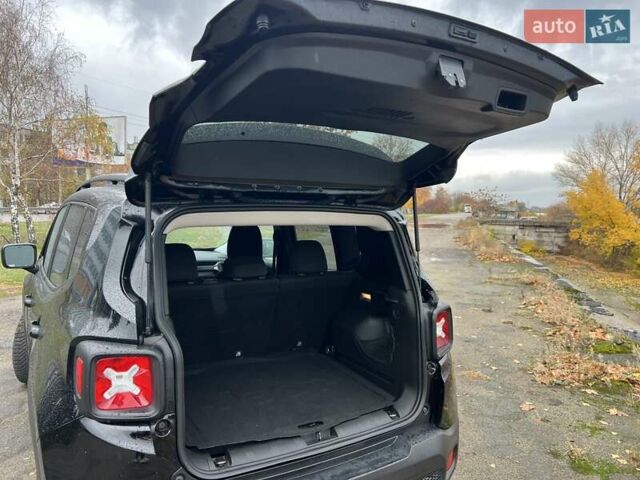 Черный Джип Ренегат, объемом двигателя 2.36 л и пробегом 167 тыс. км за 11999 $, фото 26 на Automoto.ua