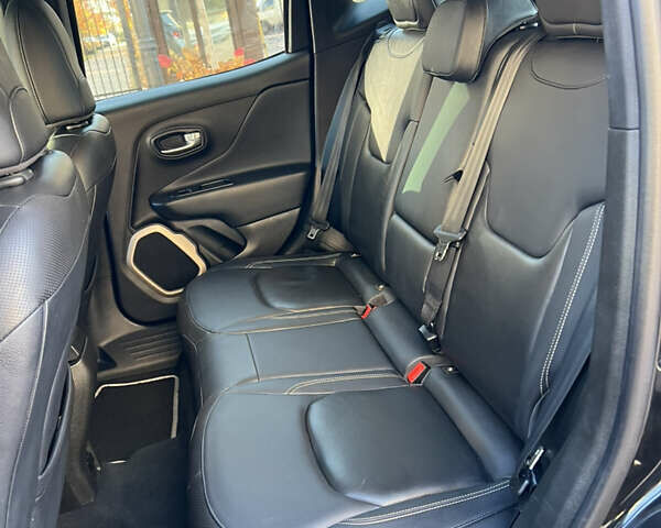 Черный Джип Ренегат, объемом двигателя 2.36 л и пробегом 147 тыс. км за 13500 $, фото 27 на Automoto.ua