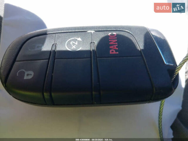 Чорний Джип Ренегат, об'ємом двигуна 2.4 л та пробігом 162 тис. км за 1500 $, фото 9 на Automoto.ua