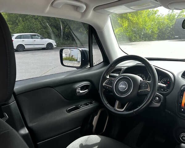 Чорний Джип Ренегат, об'ємом двигуна 2.4 л та пробігом 120 тис. км за 13500 $, фото 19 на Automoto.ua