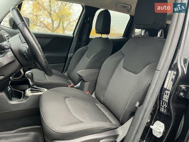 Черный Джип Ренегат, объемом двигателя 2.36 л и пробегом 167 тыс. км за 11999 $, фото 19 на Automoto.ua