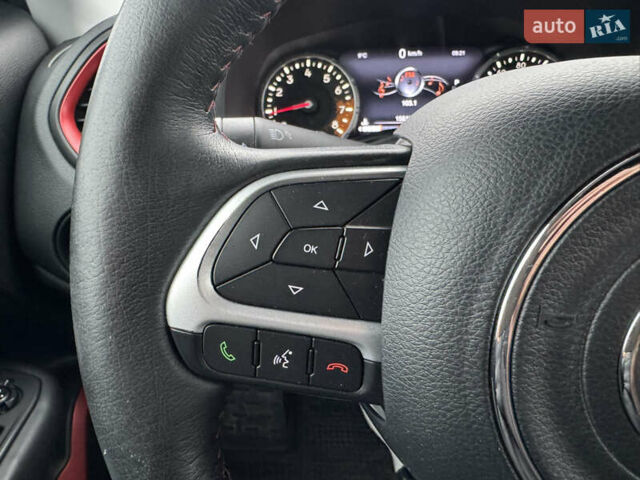 Чорний Джип Ренегат, об'ємом двигуна 2.4 л та пробігом 155 тис. км за 12800 $, фото 42 на Automoto.ua