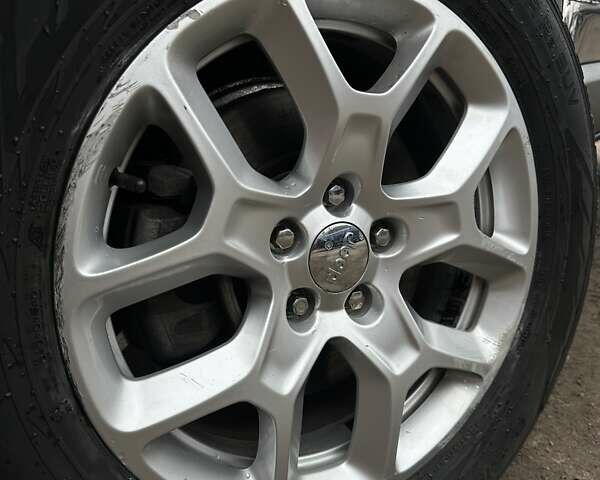 Чорний Джип Ренегат, об'ємом двигуна 2.36 л та пробігом 168 тис. км за 12300 $, фото 15 на Automoto.ua