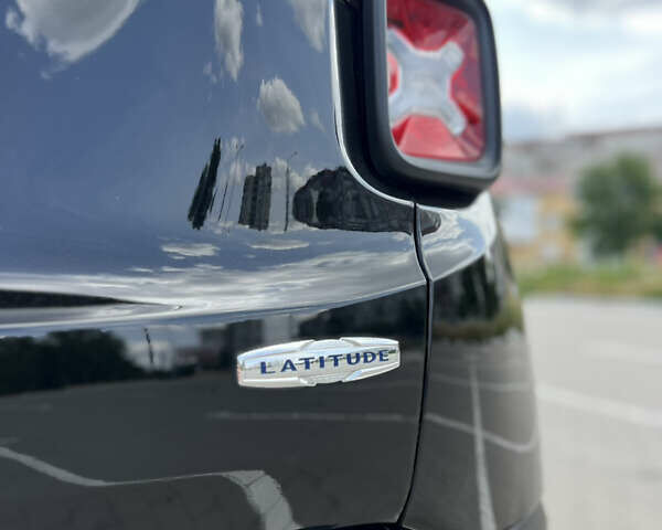 Джип Ренегат 2016 в Сумах на Automoto.ua Черный Джип Ренегат, объемом двигателя 2.36 л и пробегом 167 тыс. км за 12000 $, фото 23 на Automoto.ua