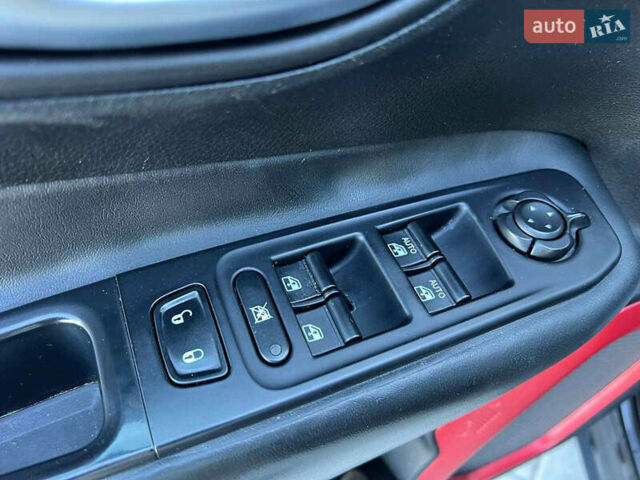 Черный Джип Ренегат, объемом двигателя 2.4 л и пробегом 76 тыс. км за 12990 $, фото 16 на Automoto.ua