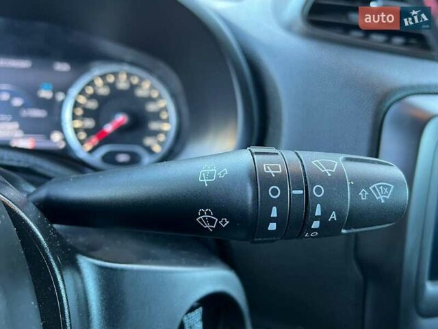 Черный Джип Ренегат, объемом двигателя 2.4 л и пробегом 76 тыс. км за 12990 $, фото 25 на Automoto.ua