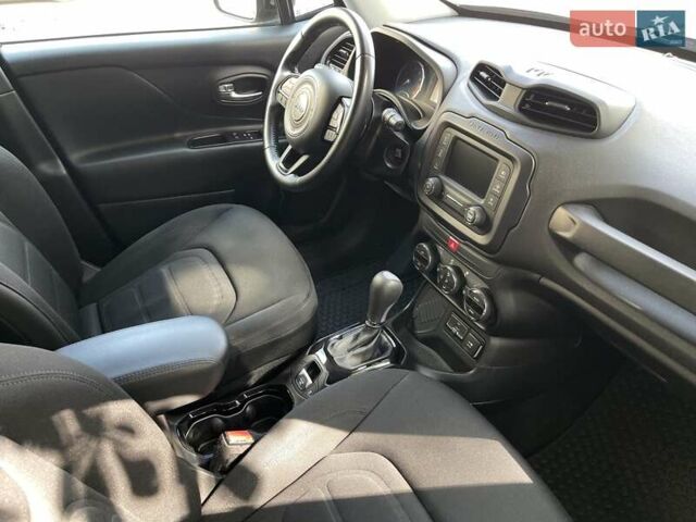 Чорний Джип Ренегат, об'ємом двигуна 2.4 л та пробігом 88 тис. км за 12500 $, фото 37 на Automoto.ua