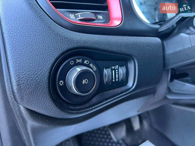 Черный Джип Ренегат, объемом двигателя 2.4 л и пробегом 76 тыс. км за 12990 $, фото 20 на Automoto.ua