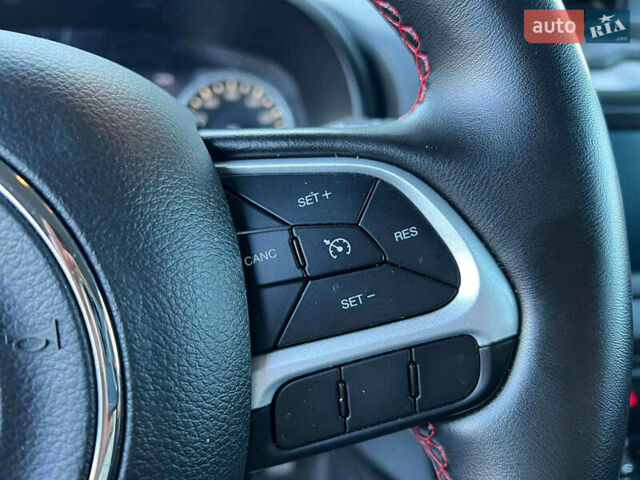 Черный Джип Ренегат, объемом двигателя 2.4 л и пробегом 76 тыс. км за 12990 $, фото 23 на Automoto.ua