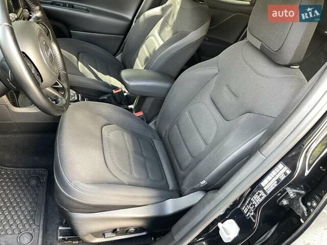 Чорний Джип Ренегат, об'ємом двигуна 2.4 л та пробігом 88 тис. км за 12500 $, фото 33 на Automoto.ua