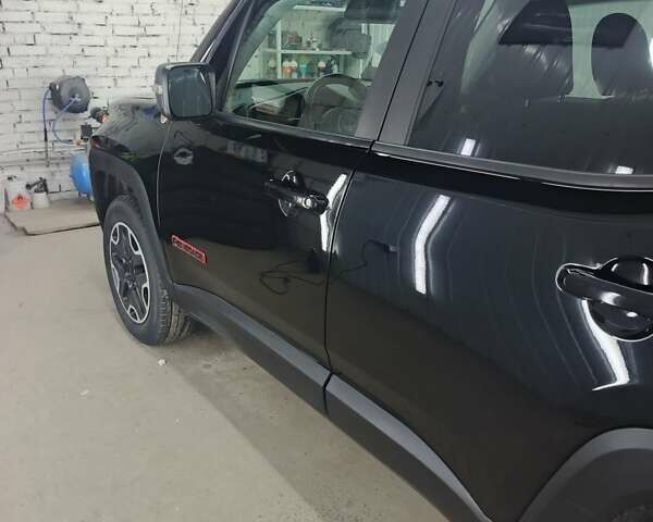 Джип Ренегат 2017 у Ирпене на Automoto.ua Чорний Джип Ренегат, об'ємом двигуна 2.36 л та пробігом 170 тис. км за 13500 $, фото 8 на Automoto.ua