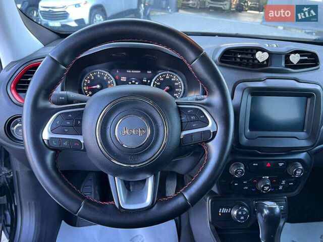Черный Джип Ренегат, объемом двигателя 2.4 л и пробегом 76 тыс. км за 12990 $, фото 22 на Automoto.ua