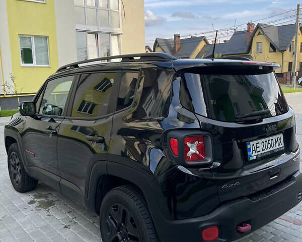 Джип Ренегат 2017 в Львове на Automoto.ua Черный Джип Ренегат, объемом двигателя 2.4 л и пробегом 76 тыс. км за 13800 $, фото 8 на Automoto.ua