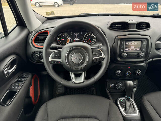 Черный Джип Ренегат, объемом двигателя 2.36 л и пробегом 244 тыс. км за 13300 $, фото 8 на Automoto.ua