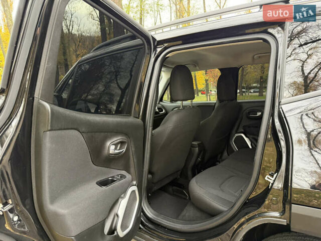 Чорний Джип Ренегат, об'ємом двигуна 2.4 л та пробігом 143 тис. км за 13500 $, фото 46 на Automoto.ua