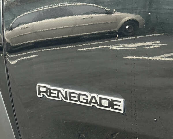 Черный Джип Ренегат, объемом двигателя 2.36 л и пробегом 154 тыс. км за 12250 $, фото 11 на Automoto.ua
