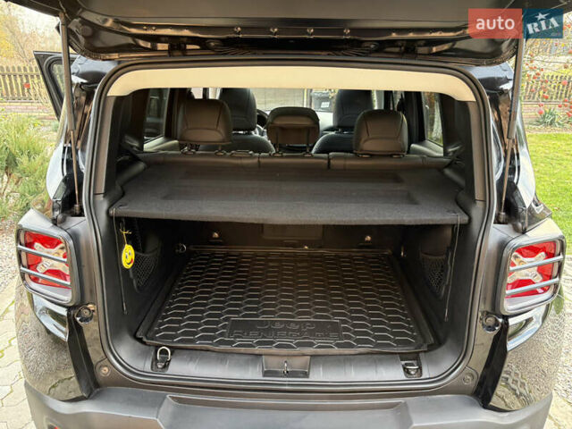 Чорний Джип Ренегат, об'ємом двигуна 2.36 л та пробігом 97 тис. км за 16100 $, фото 40 на Automoto.ua