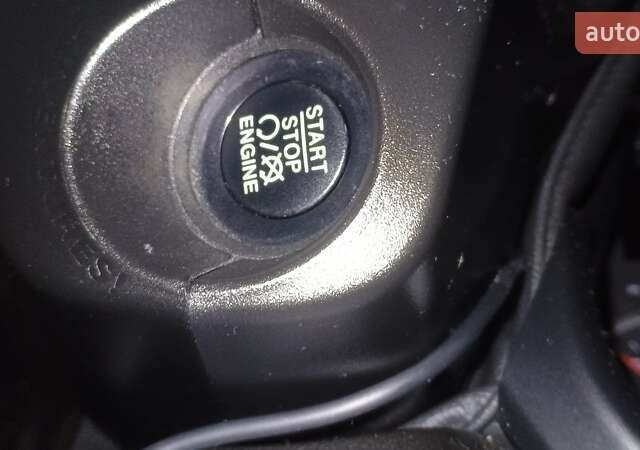 Чорний Джип Ренегат, об'ємом двигуна 2.36 л та пробігом 171 тис. км за 13600 $, фото 12 на Automoto.ua